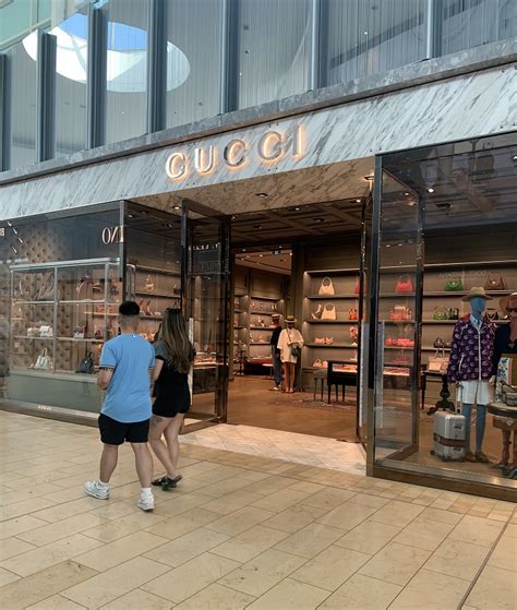 gucci outlet toronto website|Gucci holt Toronto yorkdale.